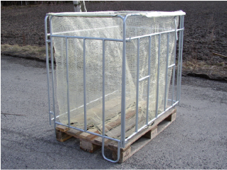 Steel articulated frame for wood storage